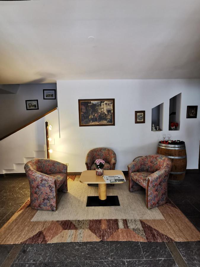 Hotel Eden Guesthouse Марленго Екстериор снимка